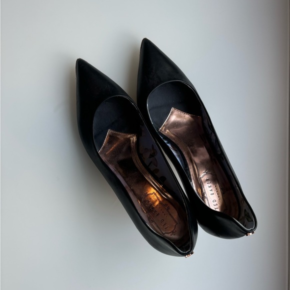 Ted Baker Black Leather Loafers Flats - Picture 1 of 4